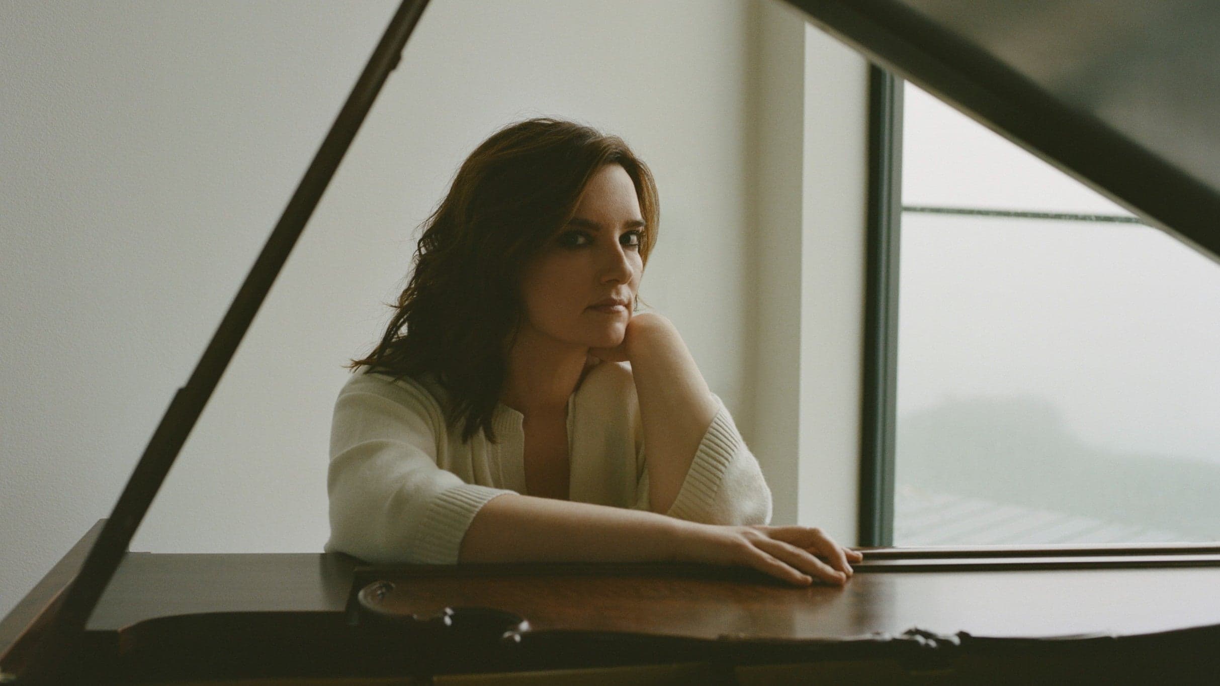 Brandy Clark - Take Flight World Tour