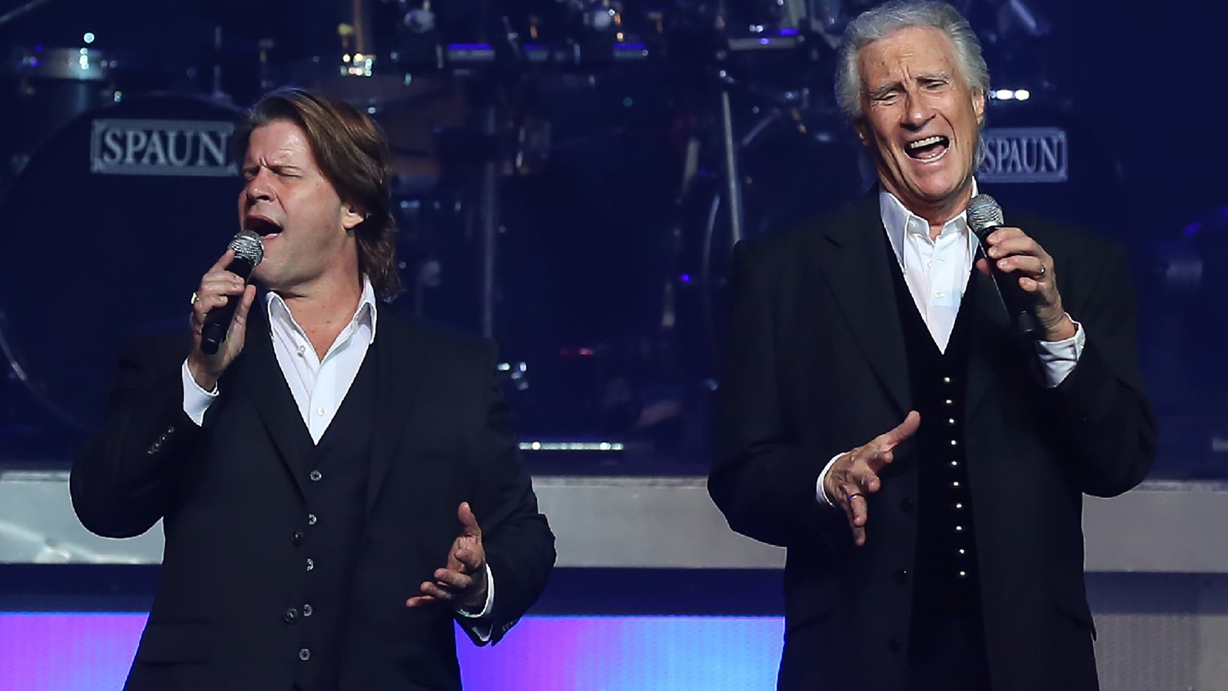 The Righteous Brothers: Hall of Fame- Till the Wheels Fall Off