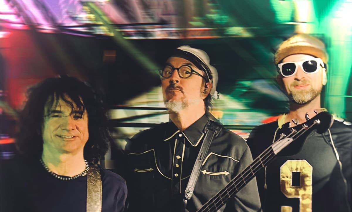 PRIMUS - Here Come The Grizz