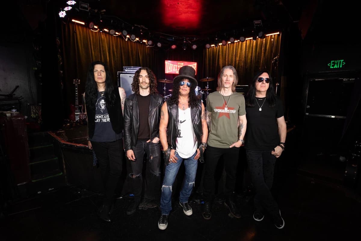 SLASH Ft Myles Kennedy & The Conspirators - Flying Blind World Tour 2027